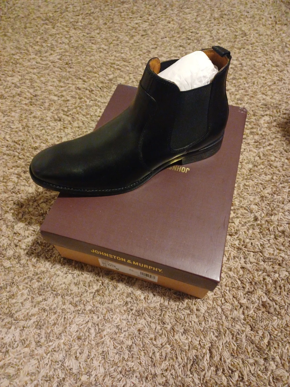 Johnston & Murphy Men’s Black Chelsea Boot